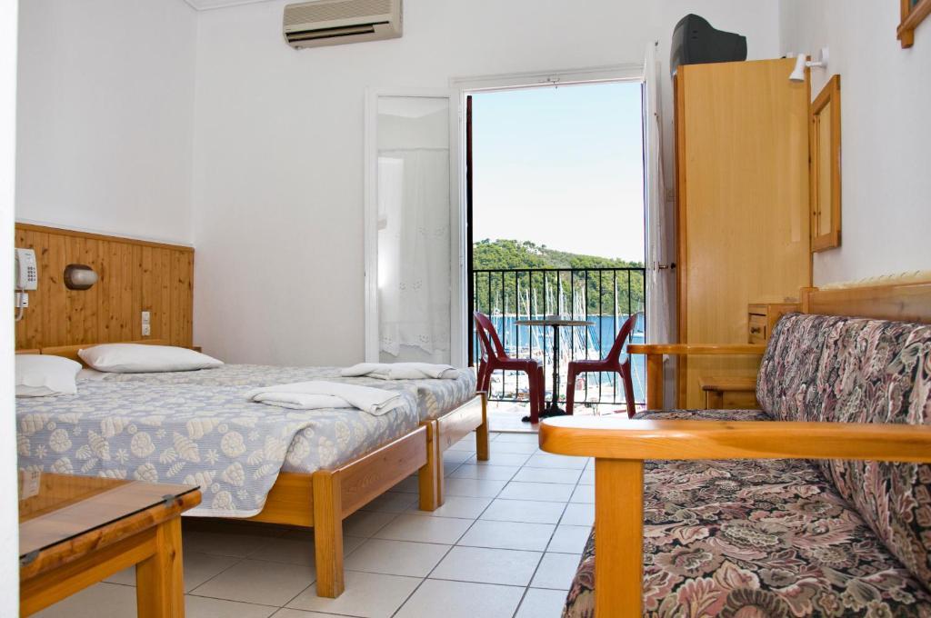 Hotel Christina Skiathos Town Bilik gambar